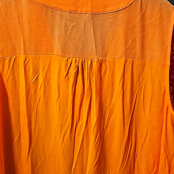 Sleeveless Trio - Picture 9 of 13